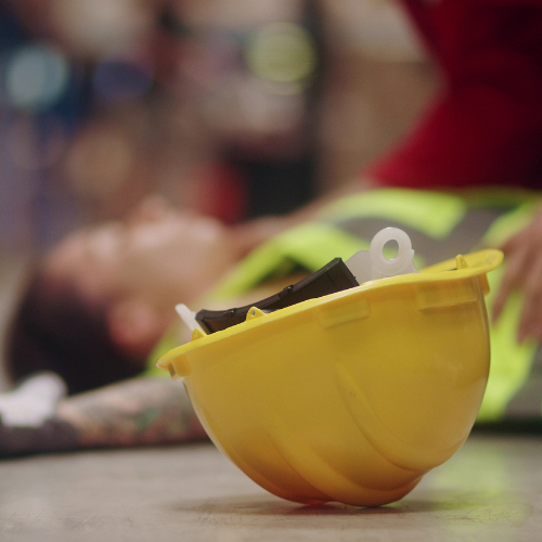 İşyerinde Kalp Krizi Geçirdim: İş Kazası Sayılır mı, Tazminat Alabilir miyim?